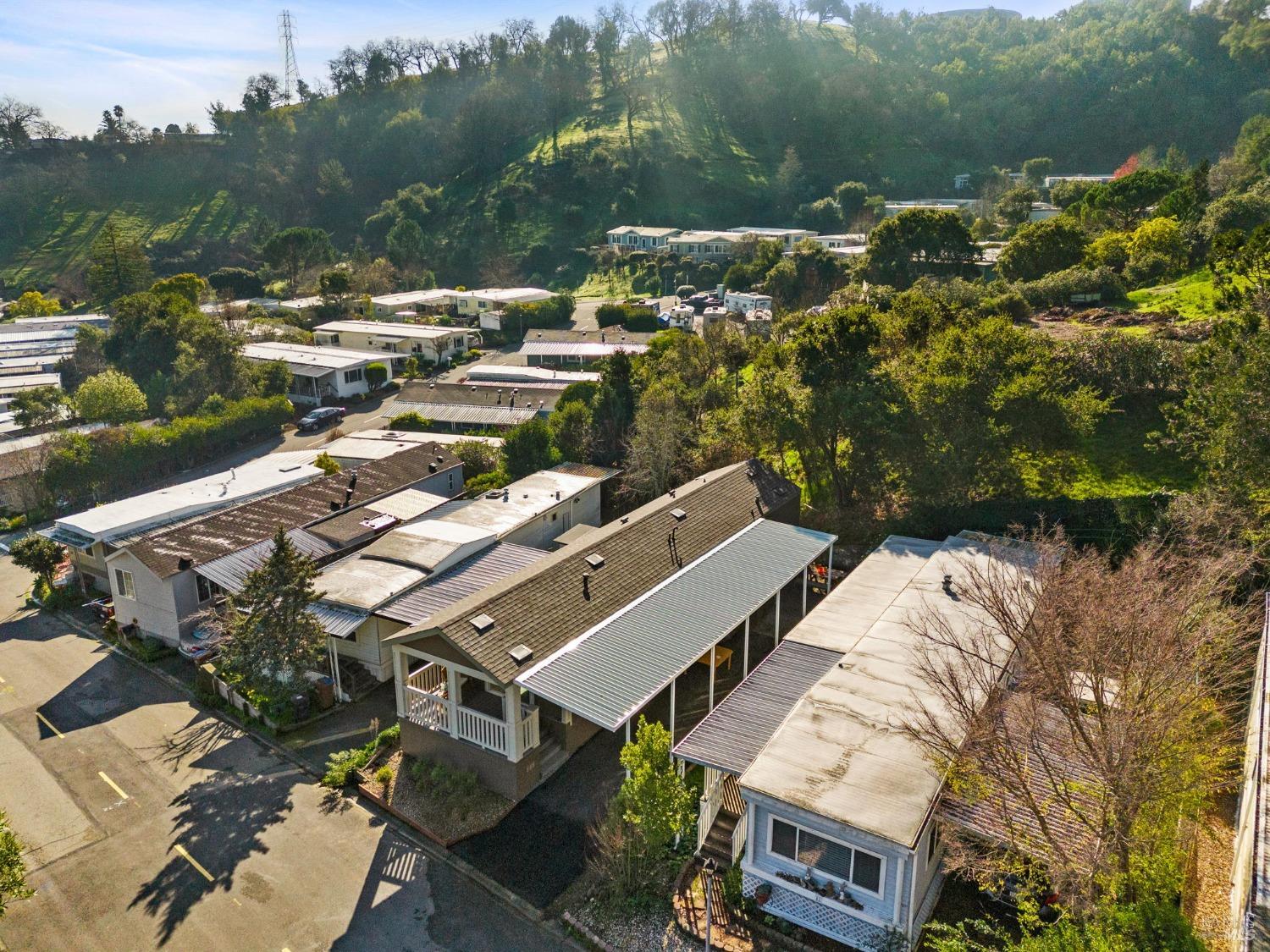 Detail Gallery Image 23 of 30 For 39 Scenic Dr, Novato,  CA 94949 - 2 Beds | 1 Baths