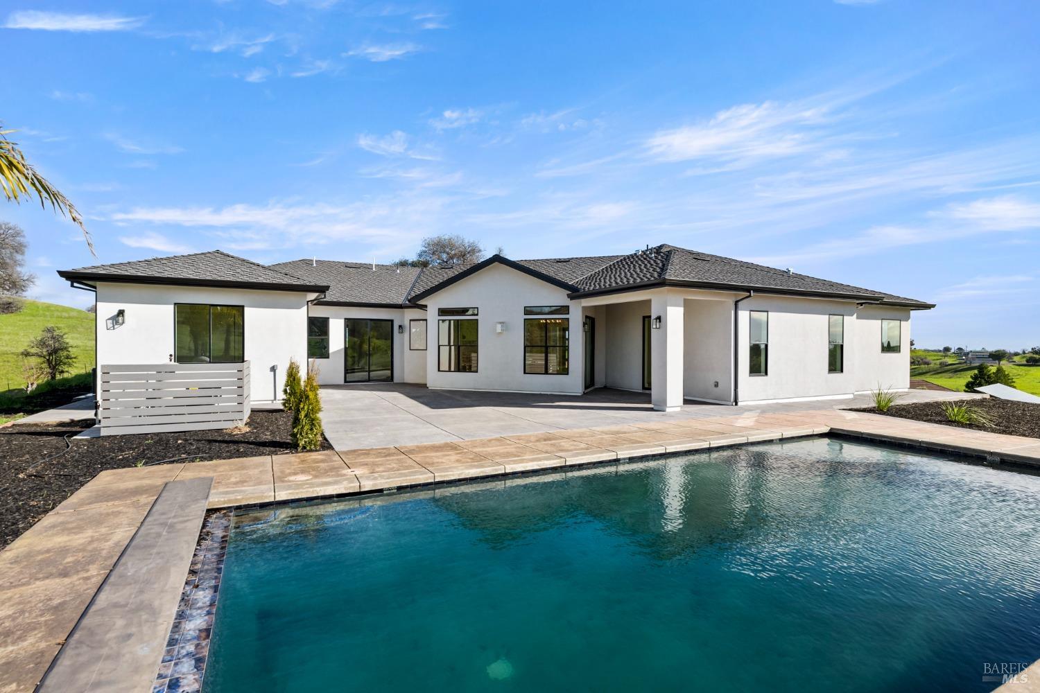 Spencer Lane, Vacaville, California image 7