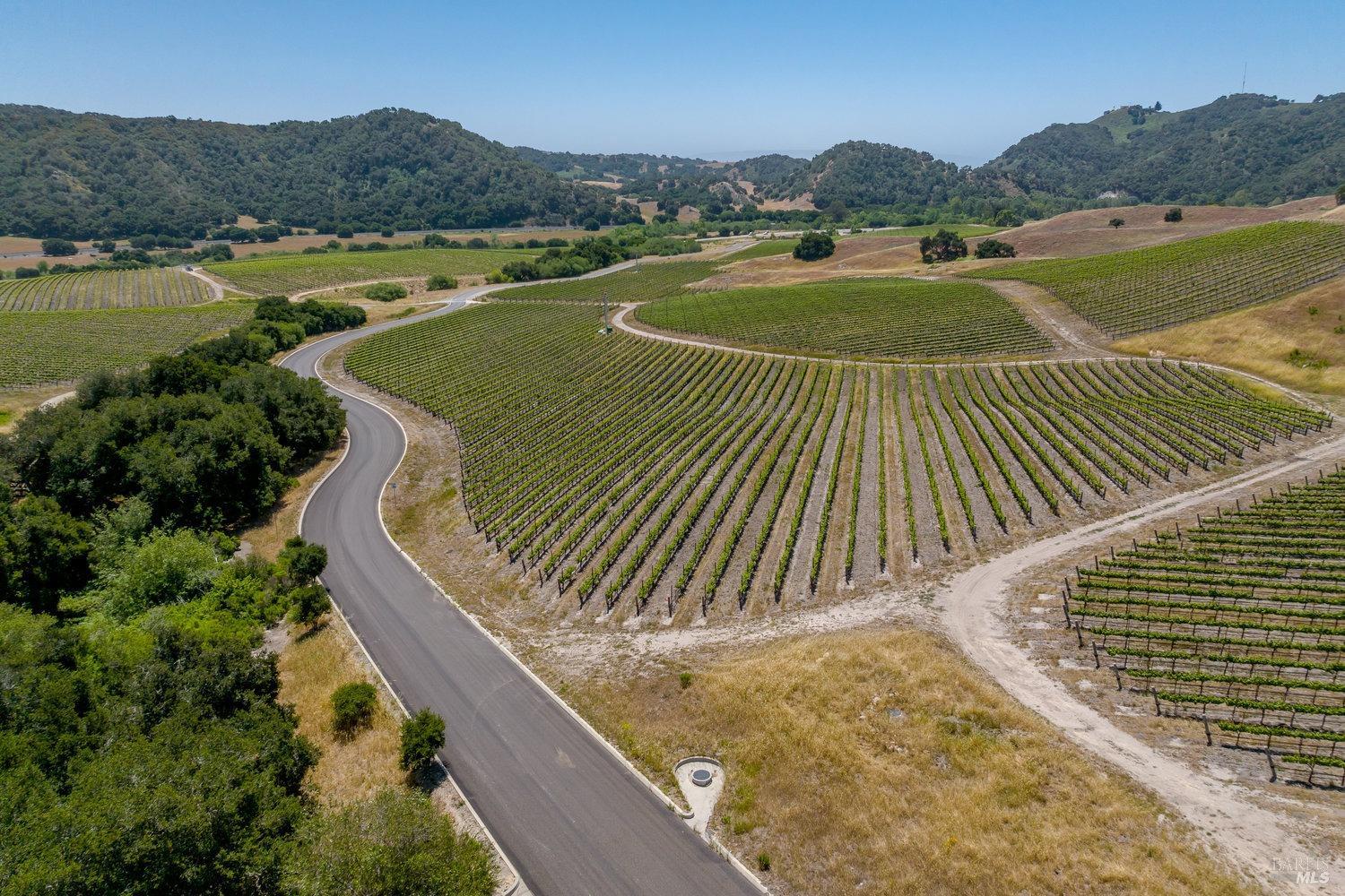 Detail Gallery Image 32 of 52 For 500 Spanish Springs Dr, San Luis Obispo,  CA 93401 - 3 Beds | 2 Baths