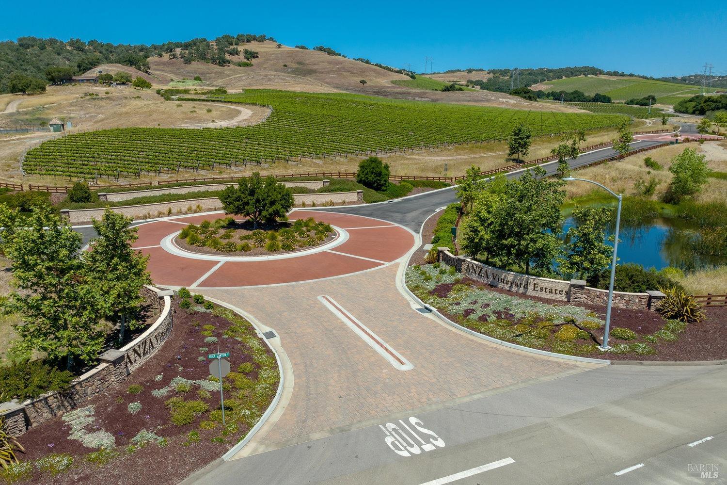 Detail Gallery Image 38 of 52 For 500 Spanish Springs Dr, San Luis Obispo,  CA 93401 - 3 Beds | 2 Baths