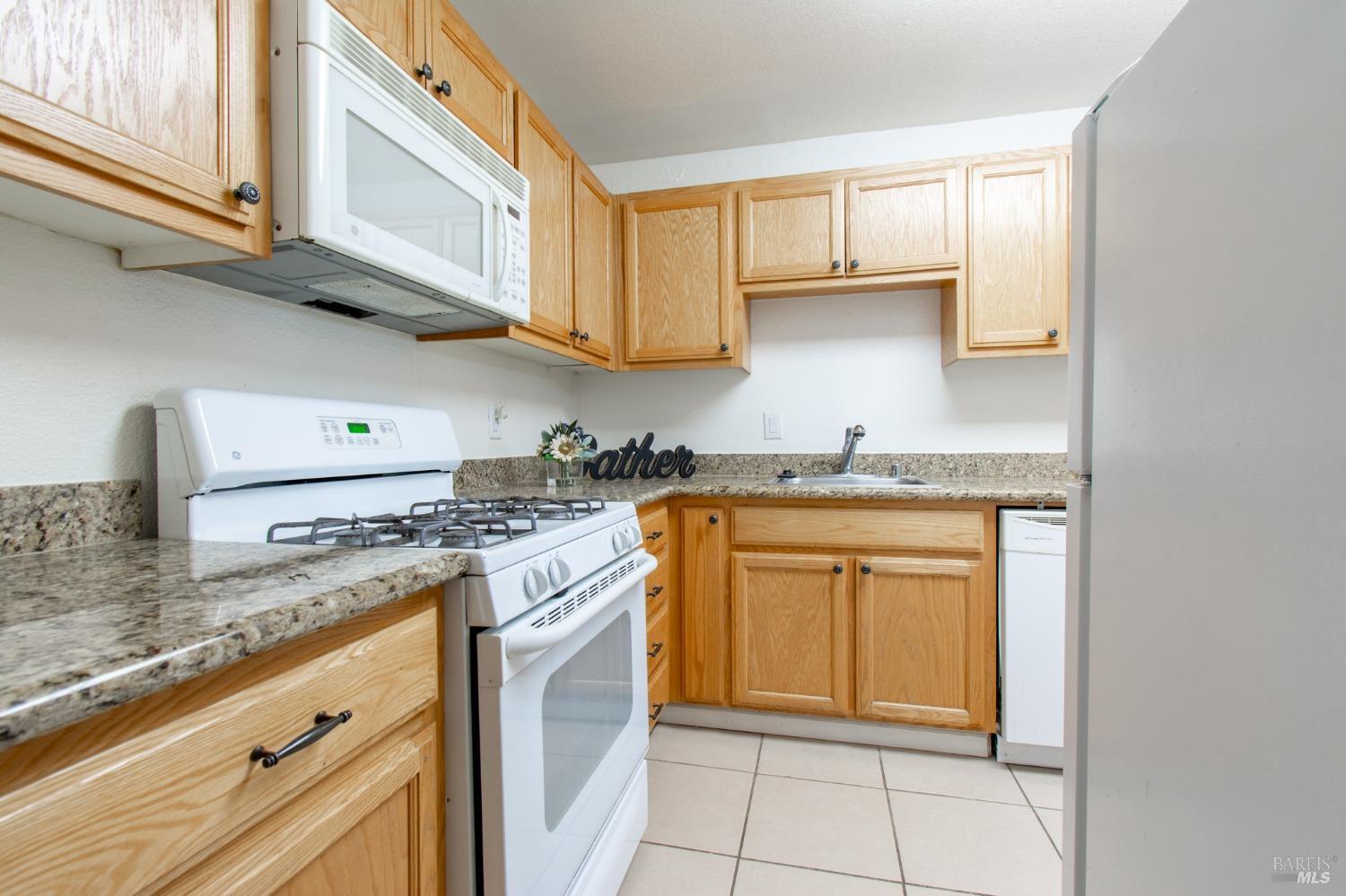 Callen Street #B, Vacaville, California image 8