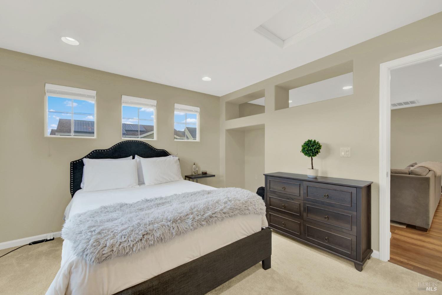 Detail Gallery Image 72 of 80 For 1155 Park Ln, Suisun City,  CA 94585 - 5 Beds | 4/1 Baths