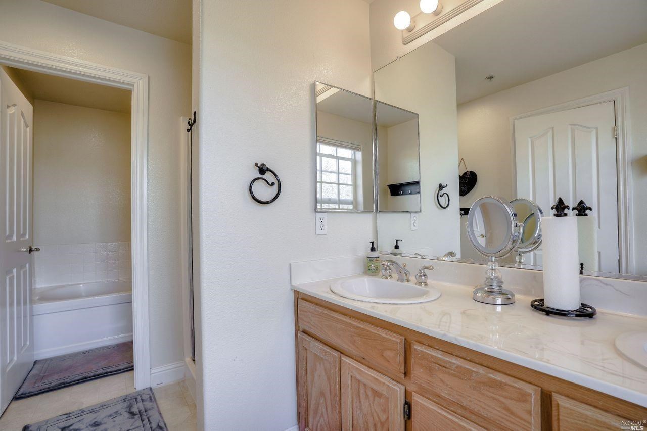 Detail Gallery Image 25 of 39 For 848 Mcclelland Dr, Windsor,  CA 95492 - 3 Beds | 2/1 Baths