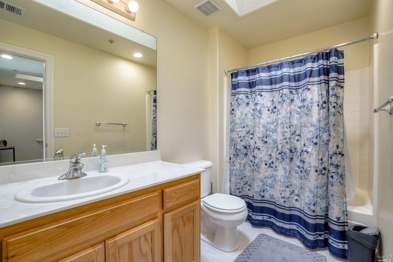 Detail Gallery Image 28 of 39 For 848 Mcclelland Dr, Windsor,  CA 95492 - 3 Beds | 2/1 Baths