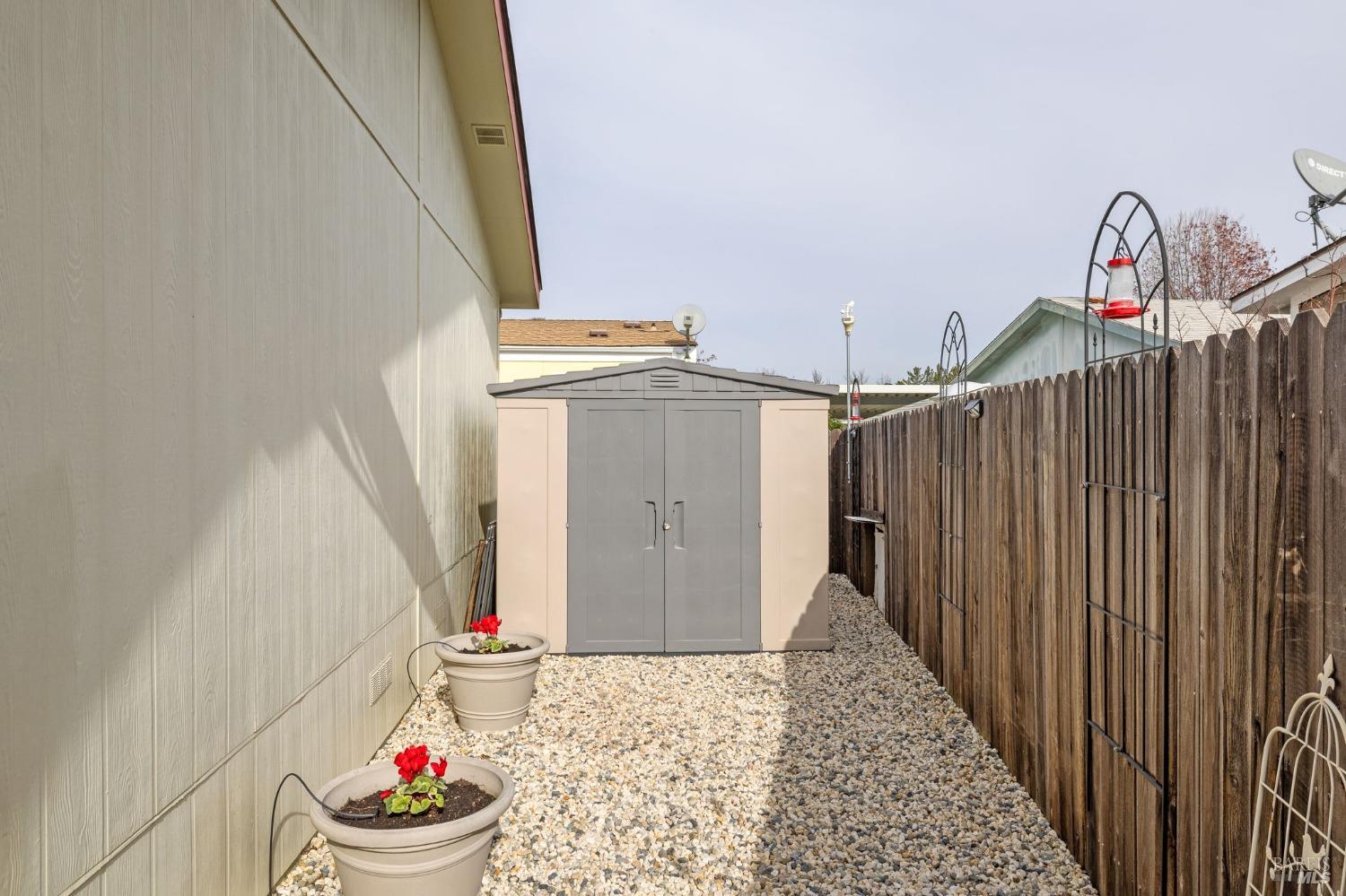 Detail Gallery Image 26 of 33 For 8126 C St, Windsor,  CA 95492 - 3 Beds | 2 Baths