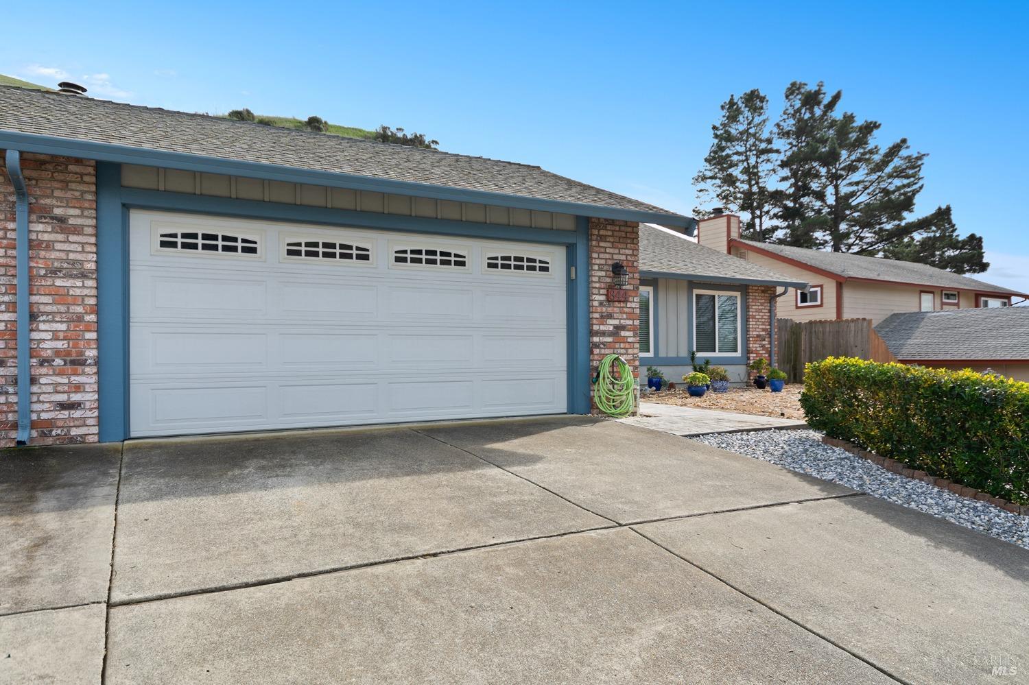 Detail Gallery Image 1 of 1 For 844 Rose Dr, Benicia,  CA 94510 - 4 Beds | 2 Baths