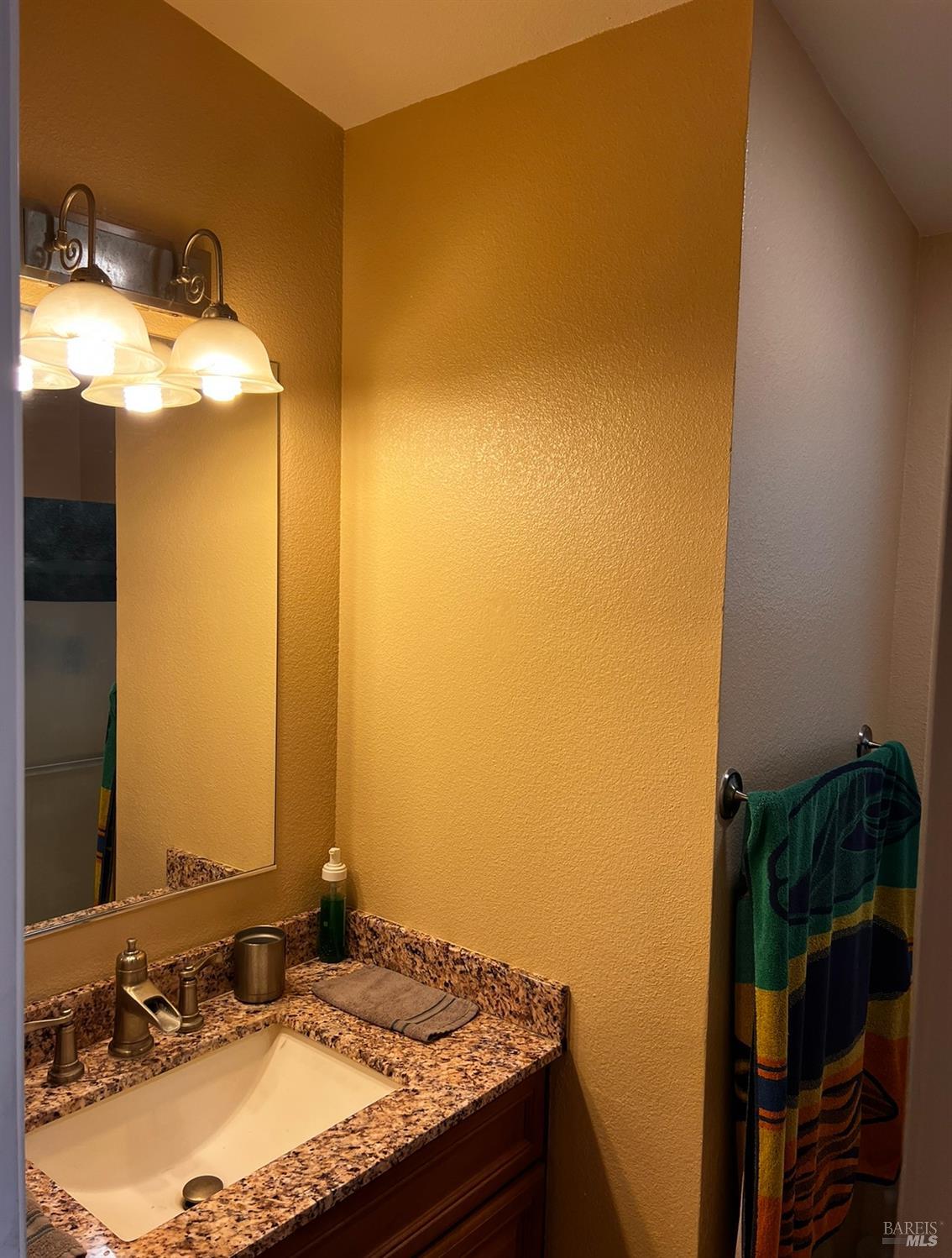 Detail Gallery Image 19 of 22 For 311 Apple Ln, Santa Rosa,  CA 95407 - 3 Beds | 2 Baths