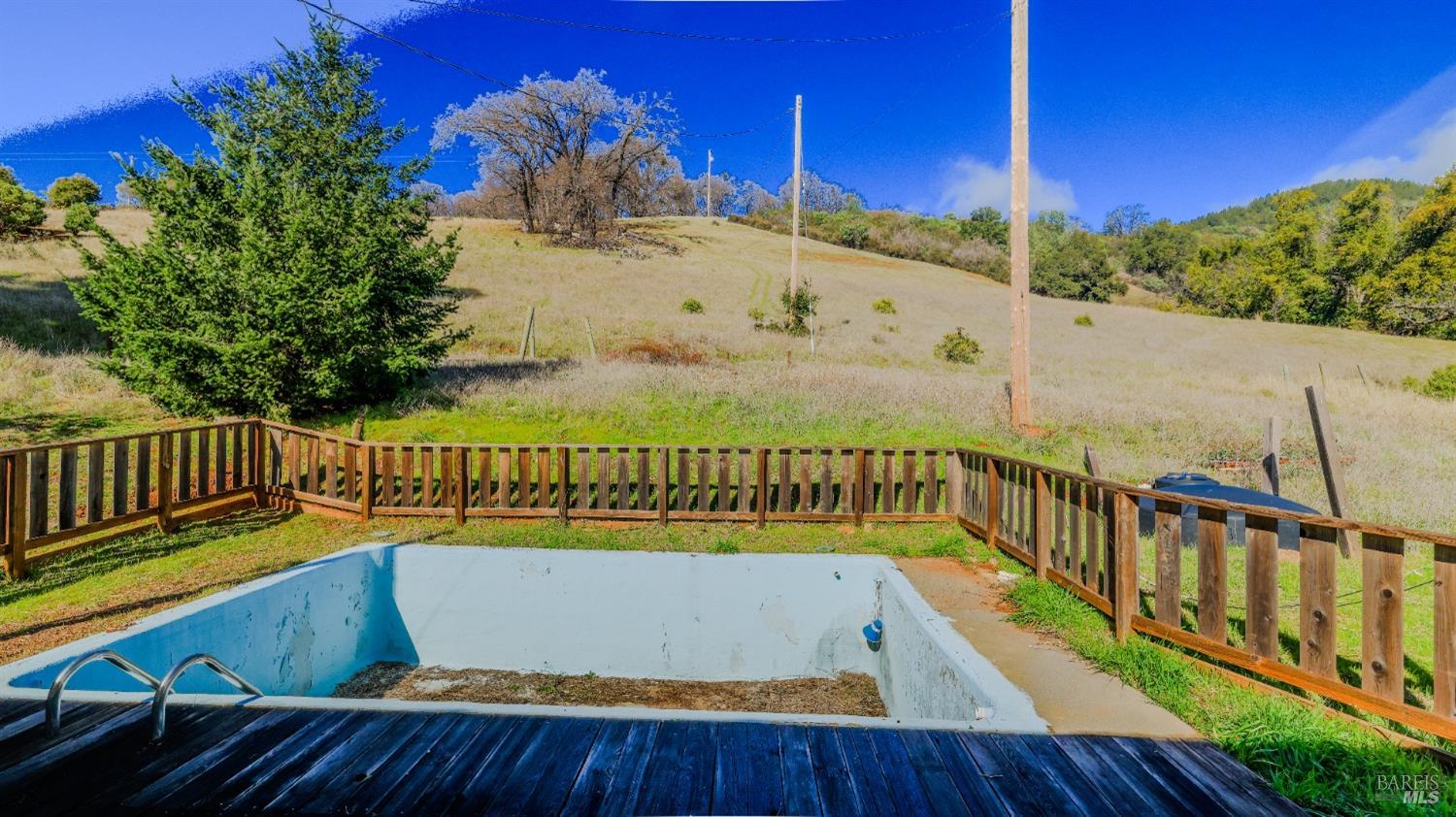 Detail Gallery Image 58 of 71 For 34151 Pine Mountain Rd, Hopland,  CA 95449 - 2 Beds | 2 Baths