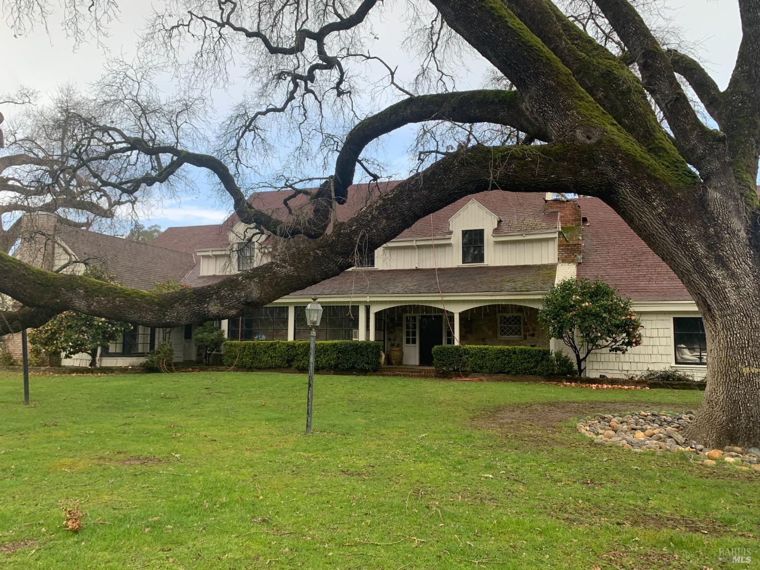 Photo of 4110 Dry Creek Rd in Napa, CA
