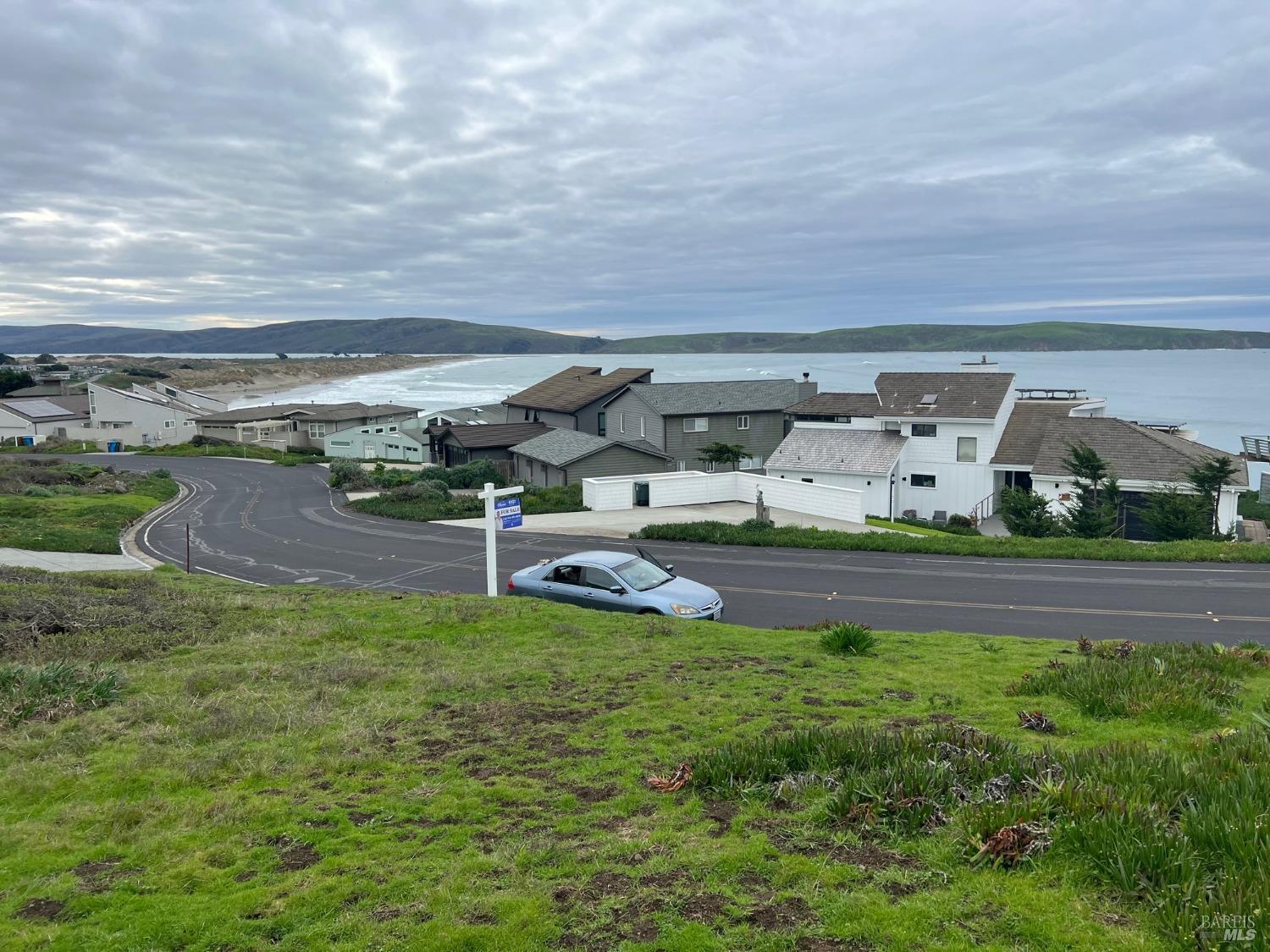 Kailua Way, Dillon Beach, California image 3