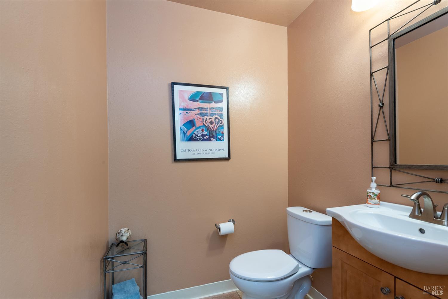 Detail Gallery Image 6 of 14 For 1615 Hill Rd #29,  Novato,  CA 94947 - – Beds | – Baths