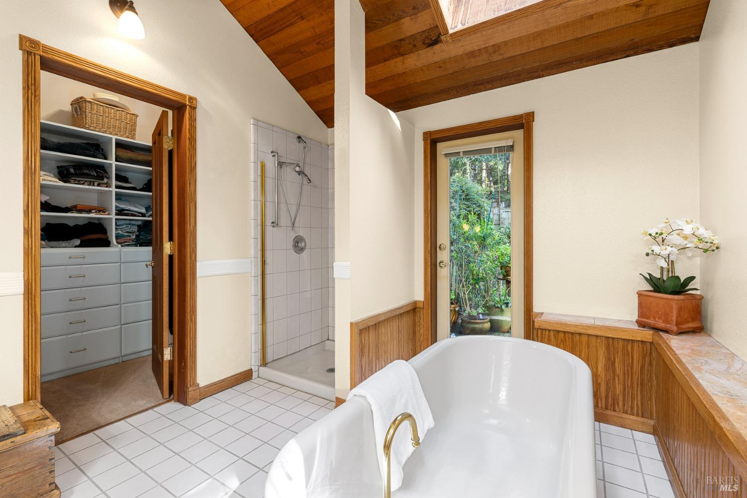 Detail Gallery Image 20 of 48 For 35451 Timber Ridge Rd, The Sea Ranch,  CA 95497 - 3 Beds | 3/1 Baths
