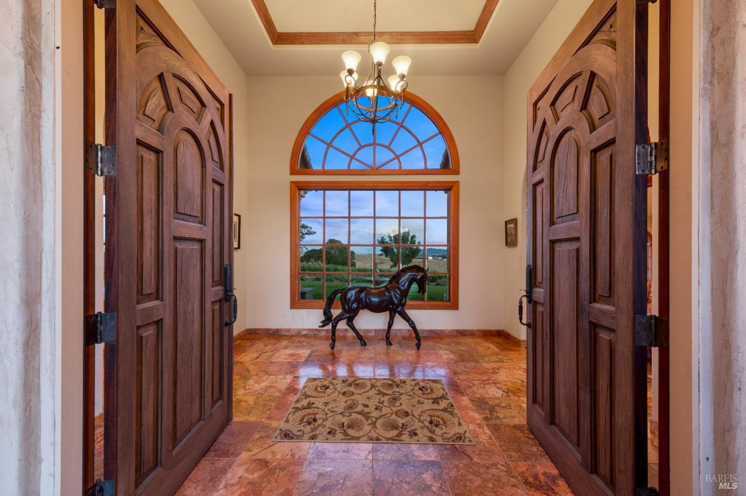 Detail Gallery Image 15 of 49 For 2420 Mountain Ranch Rd, Petaluma,  CA 94954 - 4 Beds | 5/1 Baths