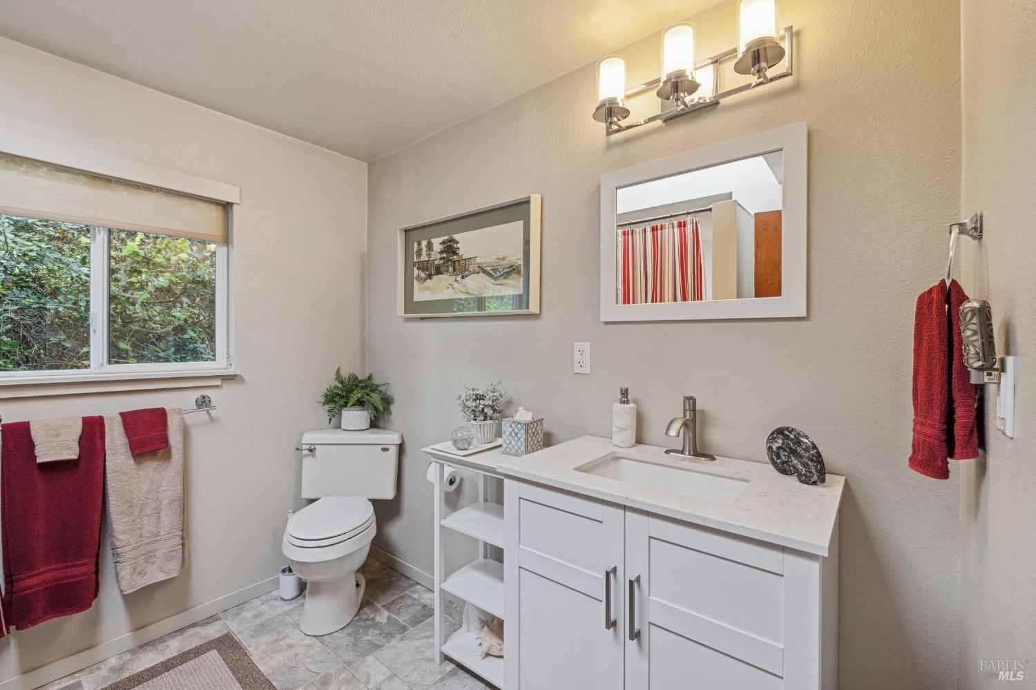 Detail Gallery Image 22 of 91 For 1208 Pierce Point Rd, Inverness,  CA 94937 - 6 Beds | 4/1 Baths