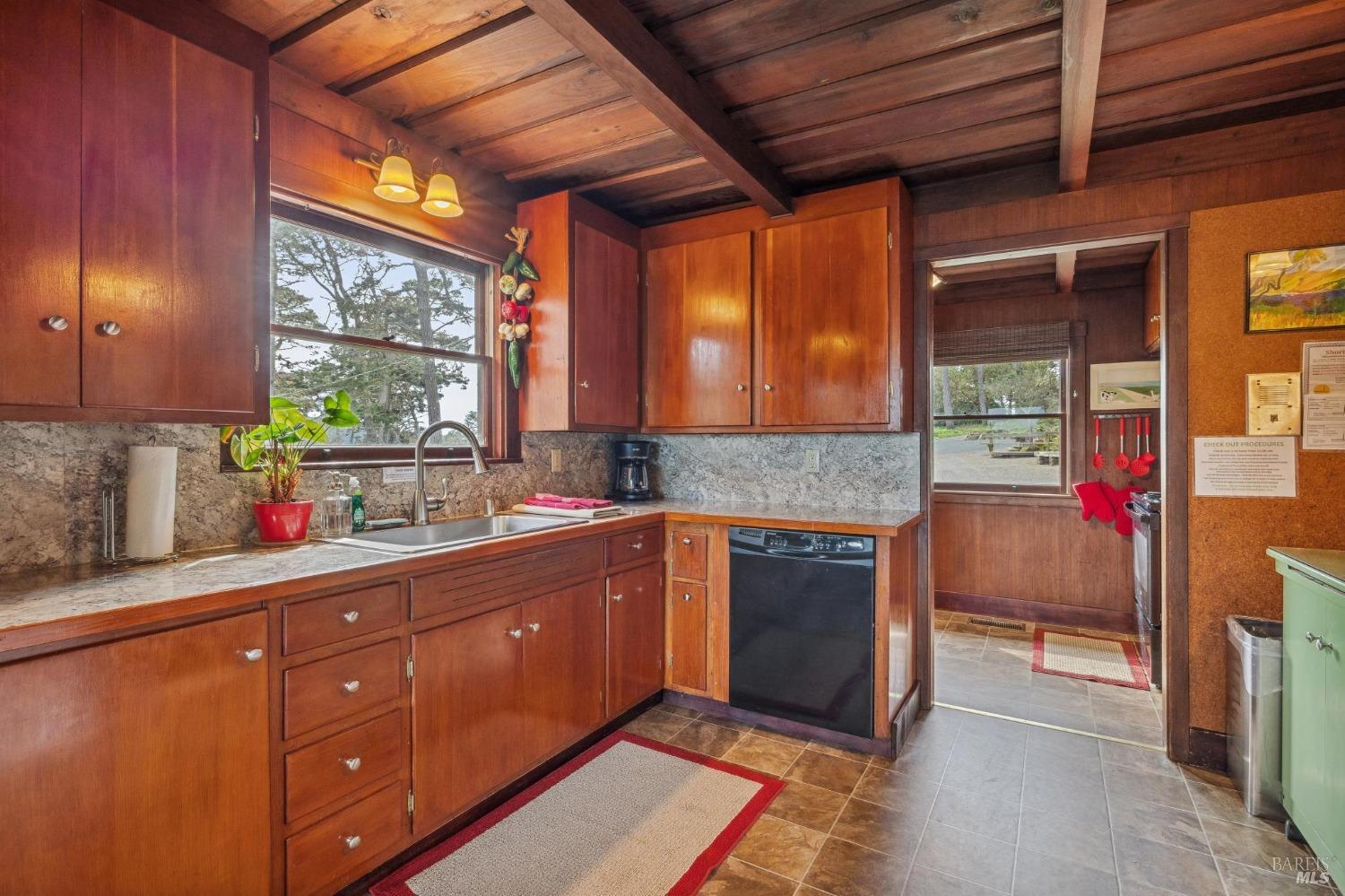 Detail Gallery Image 16 of 91 For 1208 Pierce Point Rd, Inverness,  CA 94937 - 6 Beds | 4/1 Baths