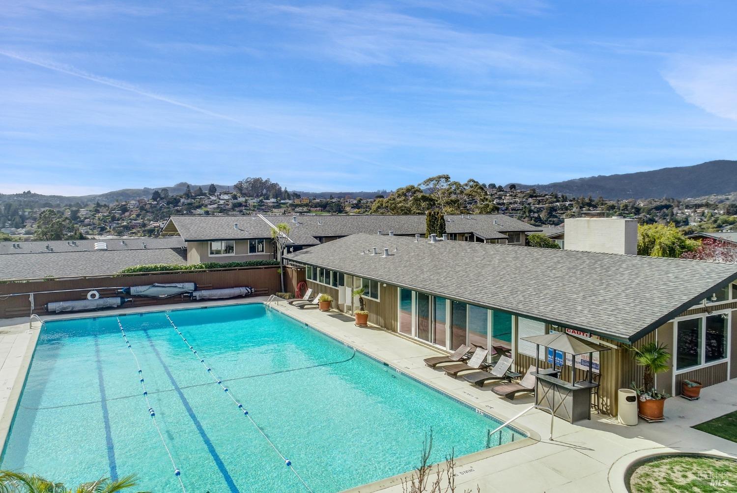 Detail Gallery Image 21 of 22 For 9 Andrew Dr #44,  Tiburon,  CA 94920 - 1 Beds | 1 Baths