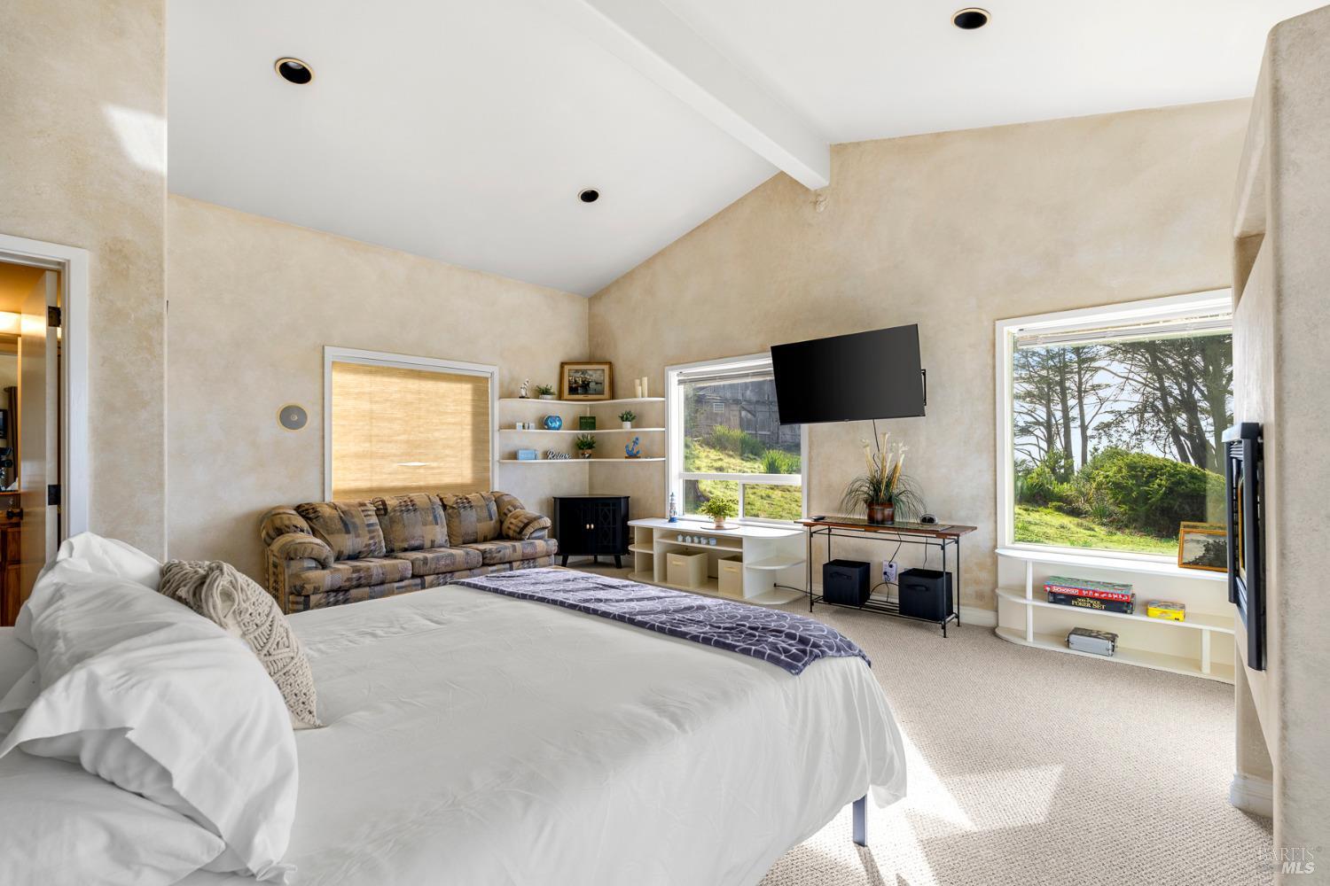 Detail Gallery Image 32 of 46 For 38100 Old Coast Hwy, Gualala,  CA 95445 - 2 Beds | 2 Baths