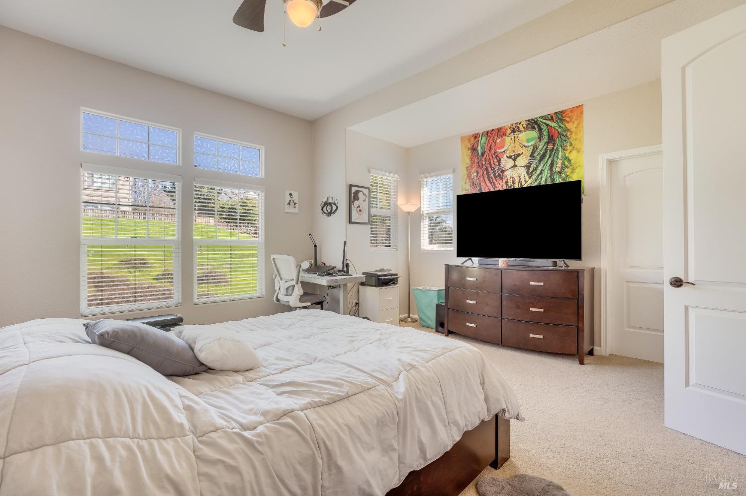 Detail Gallery Image 17 of 26 For 8076 Carlisle Way, Vallejo,  CA 94591 - 3 Beds | 2/1 Baths