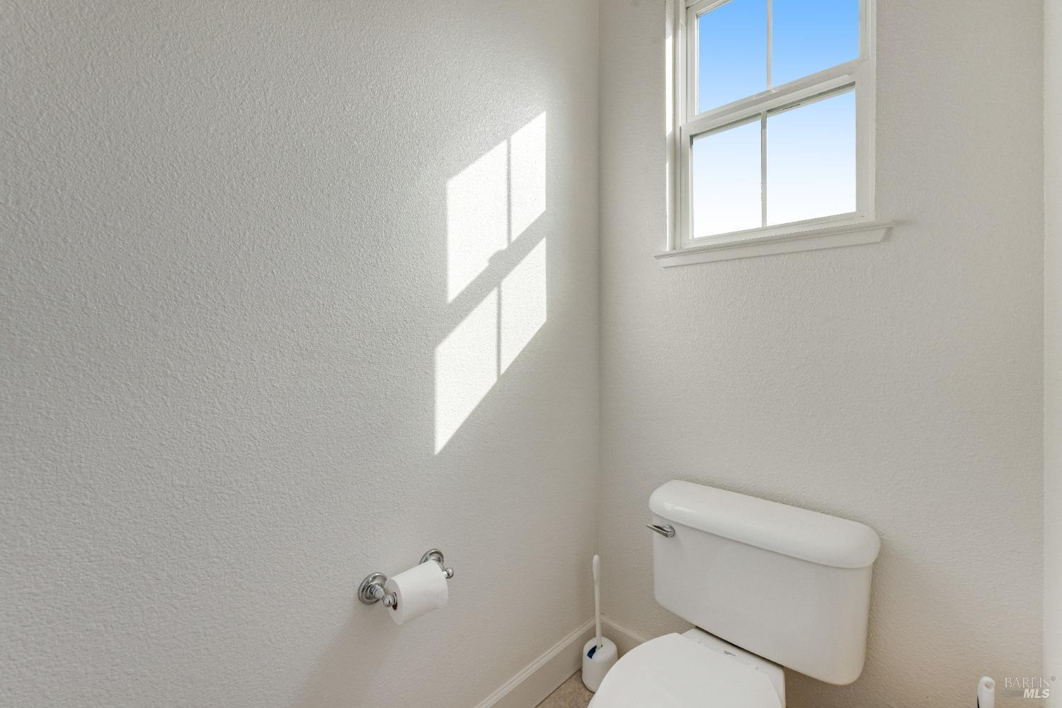 Detail Gallery Image 33 of 64 For 715 Adagio Dr, Fairfield,  CA 94534 - 4 Beds | 2/1 Baths