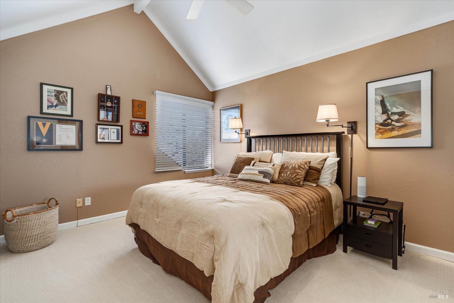 Detail Gallery Image 19 of 32 For 1927 Oak Cir, Yountville,  CA 94599 - 2 Beds | 2 Baths