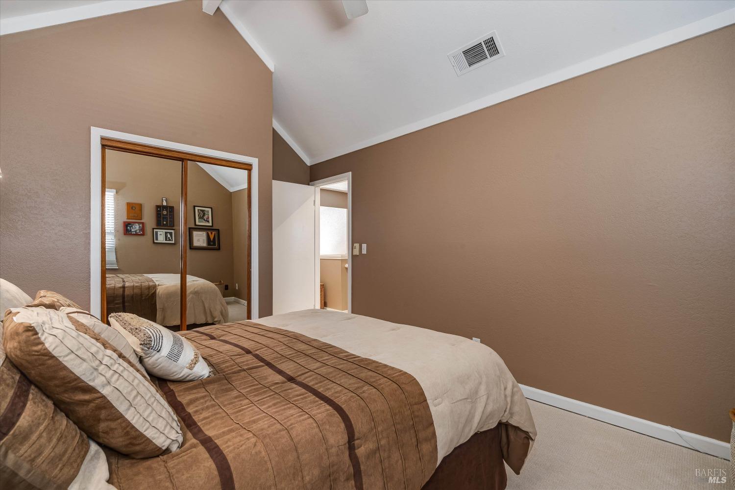 Detail Gallery Image 21 of 32 For 1927 Oak Cir, Yountville,  CA 94599 - 2 Beds | 2 Baths