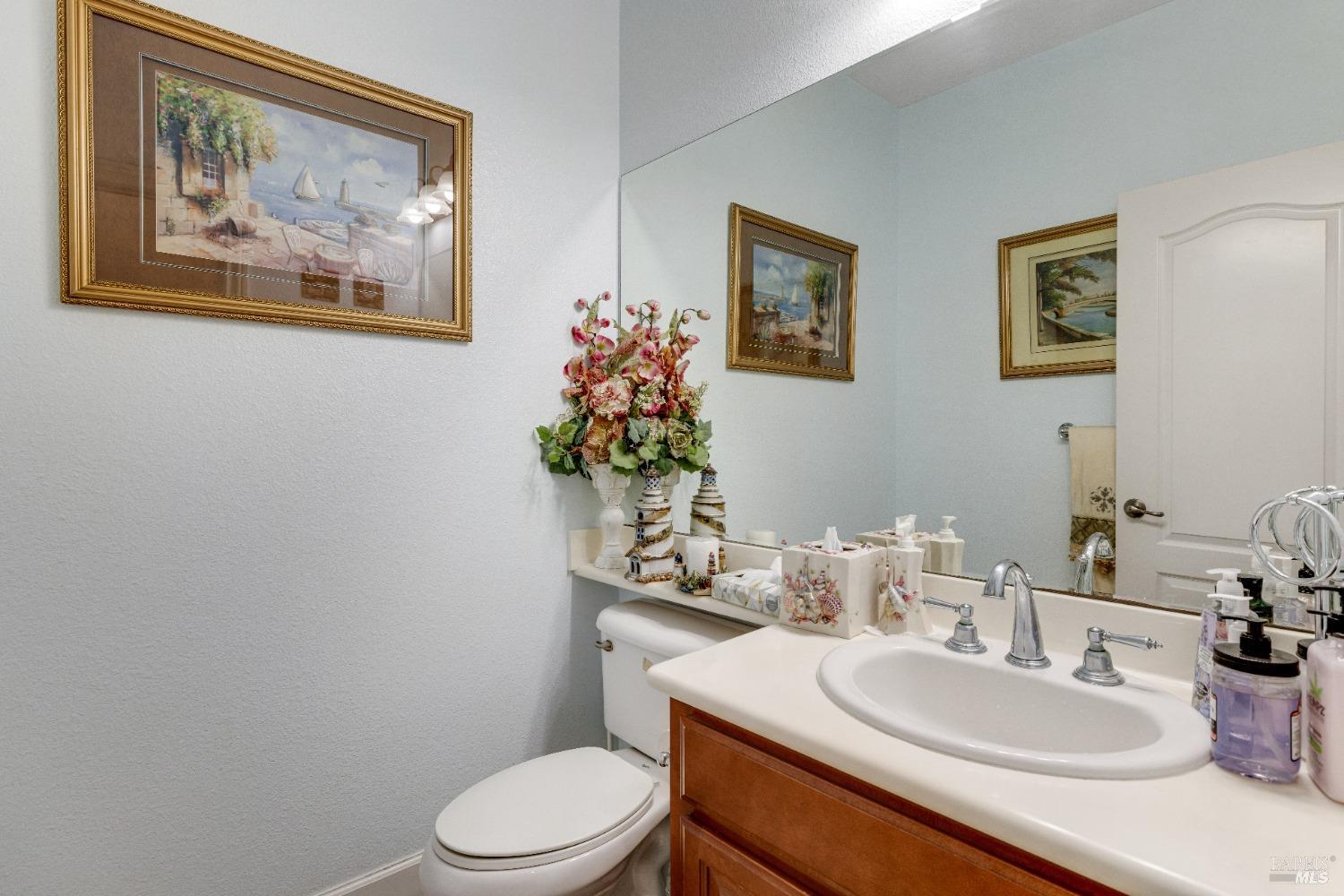 Detail Gallery Image 15 of 64 For 715 Adagio Dr, Fairfield,  CA 94534 - 4 Beds | 2/1 Baths