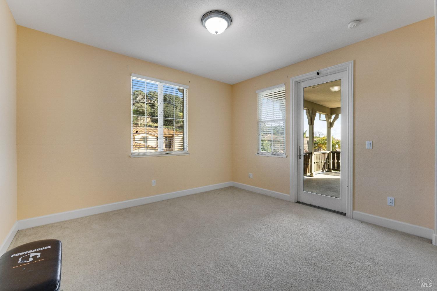 Detail Gallery Image 16 of 64 For 715 Adagio Dr, Fairfield,  CA 94534 - 4 Beds | 2/1 Baths