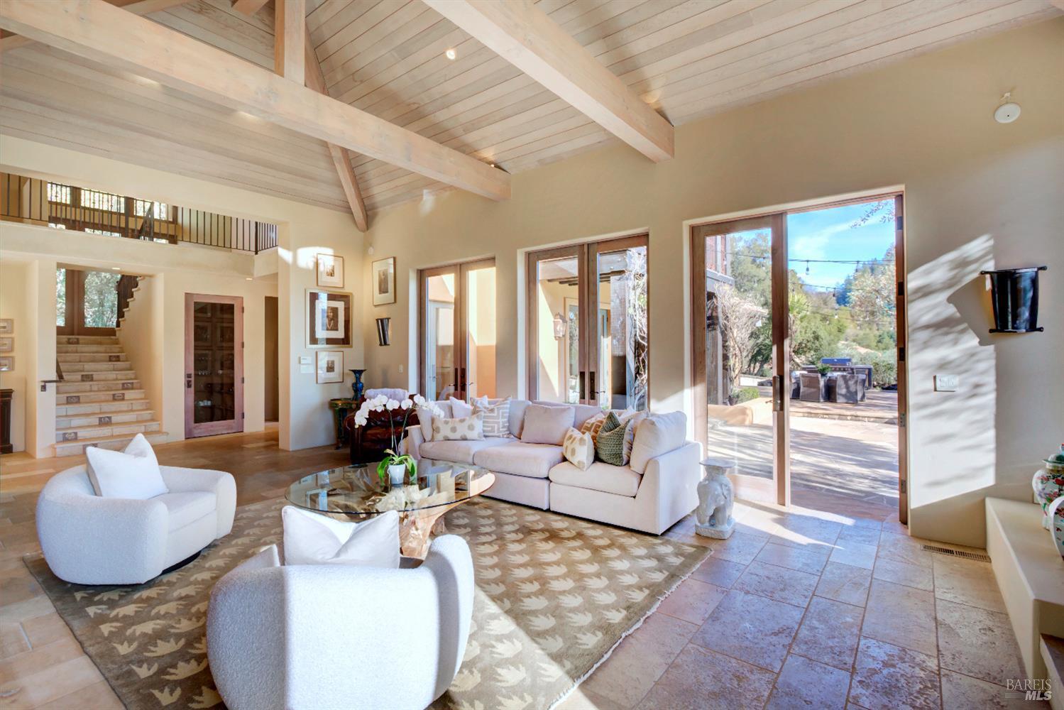 Detail Gallery Image 12 of 98 For 8320 Franz Valley Rd, Calistoga,  CA 94515 - 8 Beds | 8/2 Baths