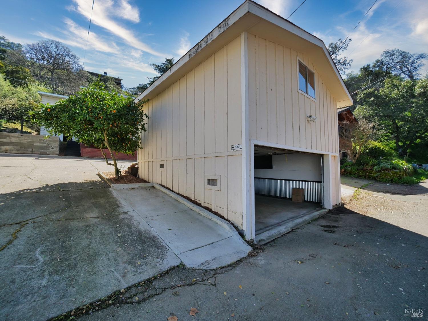 Lakeshore Drive, Clearlake, California image 48
