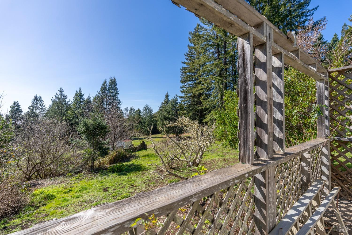 Detail Gallery Image 7 of 38 For 45493 Iversen Rd, Point Arena,  CA 95468 - 3 Beds | 2 Baths