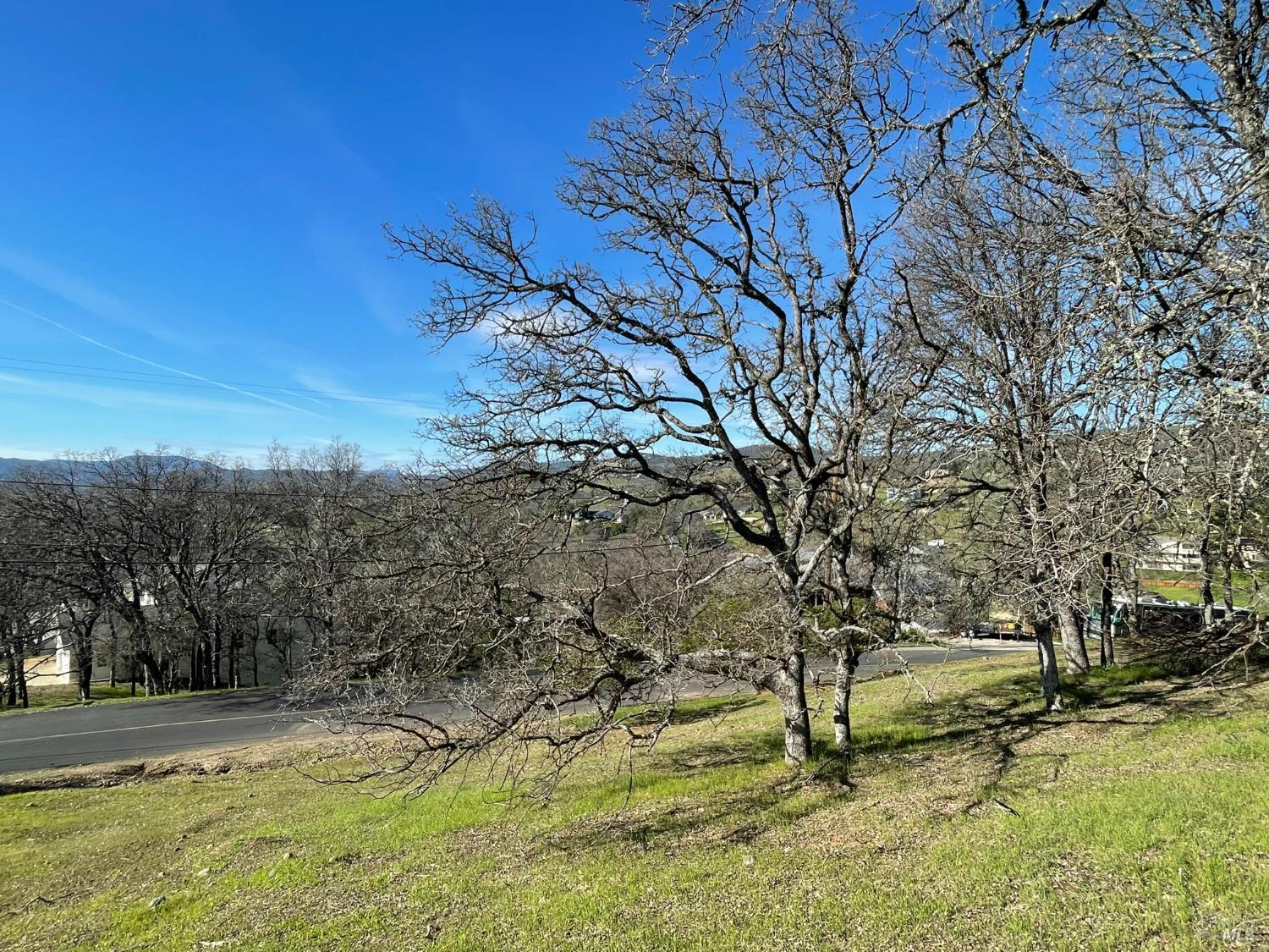 Detail Gallery Image 5 of 8 For 20883 Powder Horn Rd, Hidden Valley Lake,  CA 95467 - – Beds | – Baths