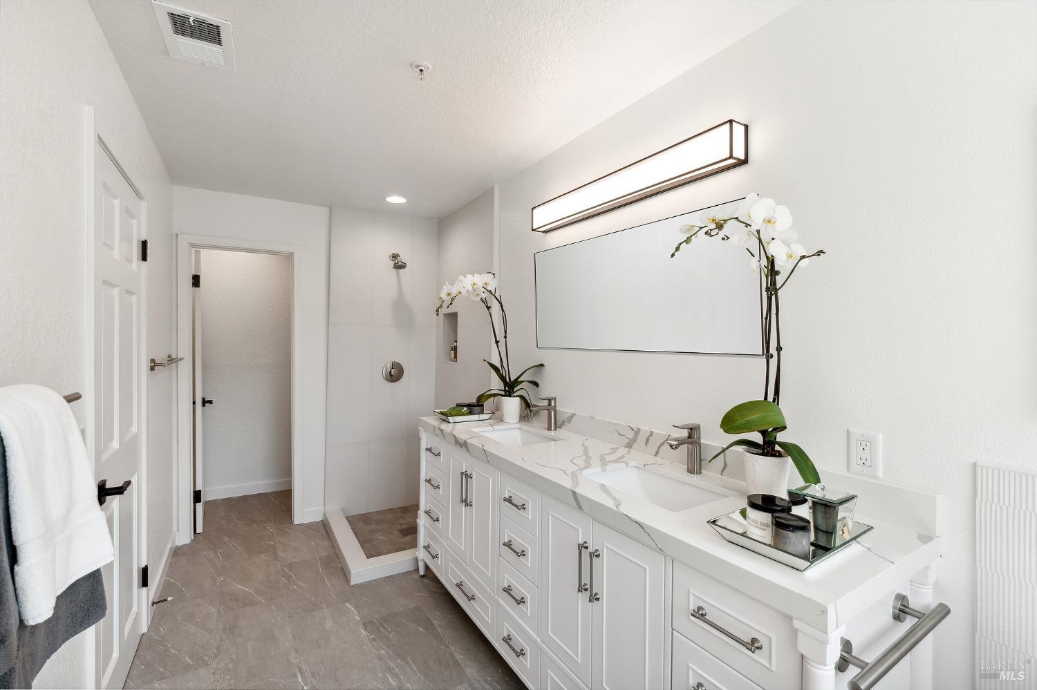 Detail Gallery Image 29 of 54 For 34 Sandy Creek Way, Larkspur,  CA 94939 - 3 Beds | 2/1 Baths