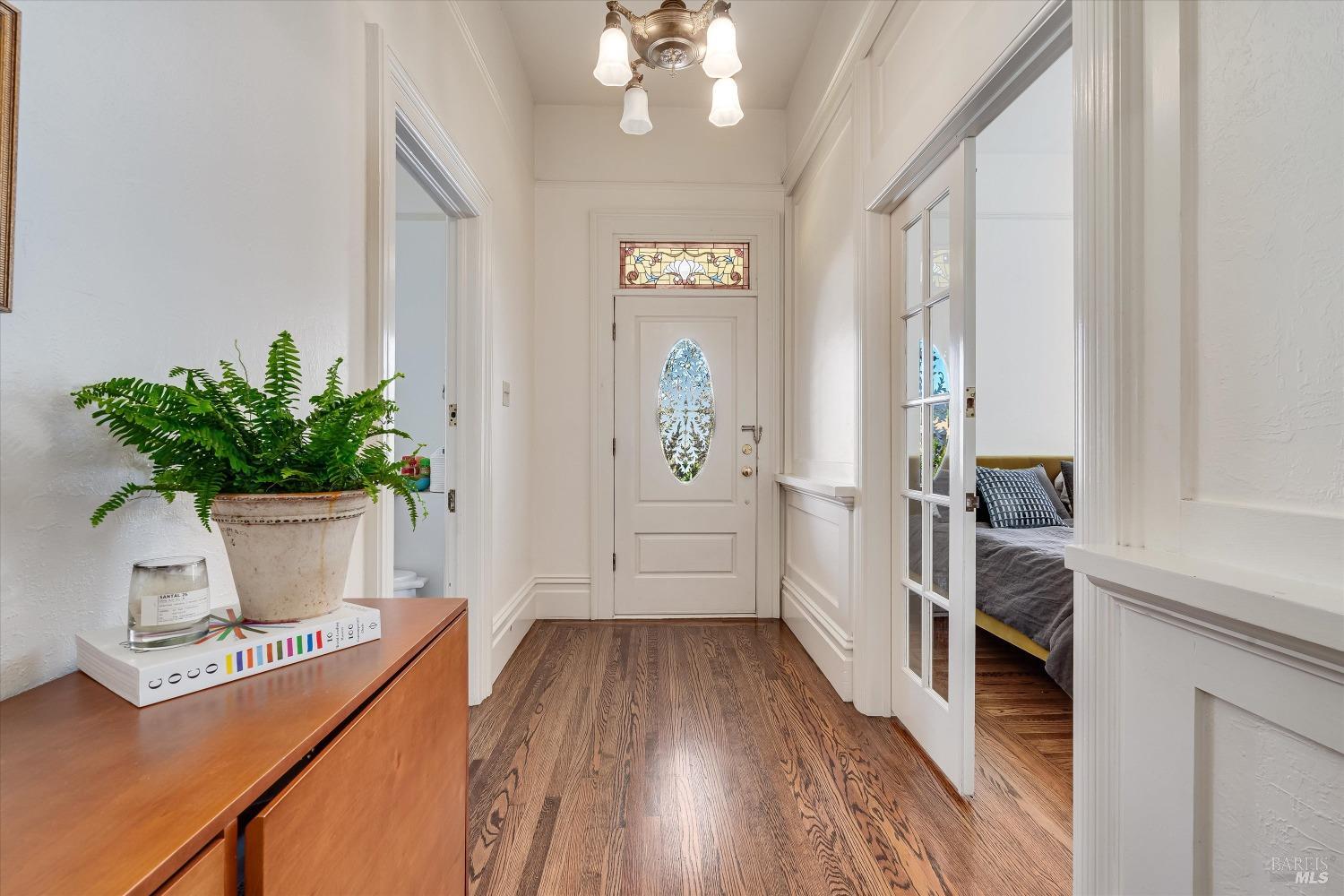 Detail Gallery Image 7 of 37 For 1603 Main St, Saint Helena,  CA 94574 - 4 Beds | 4/1 Baths