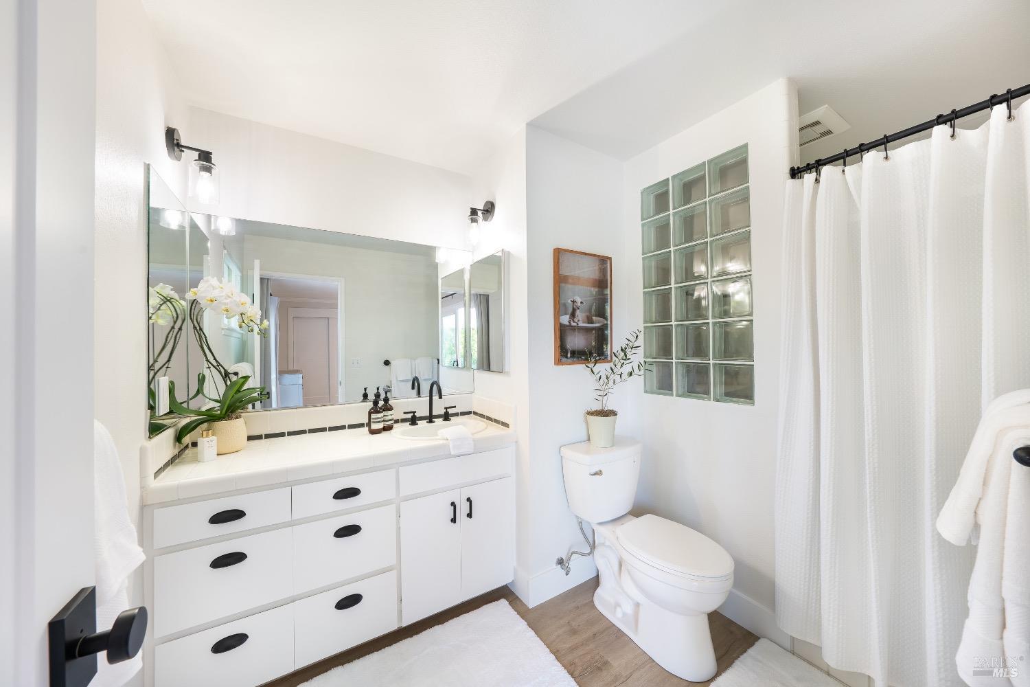Detail Gallery Image 24 of 69 For 2543 Pinot Way, Saint Helena,  CA 94574 - 3 Beds | 2 Baths