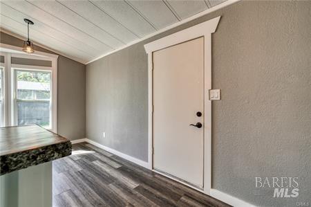 Detail Gallery Image 19 of 32 For 5305 Blue Lakes Is 4, Upper Lake,  CA 95485 - 2 Beds | 1 Baths