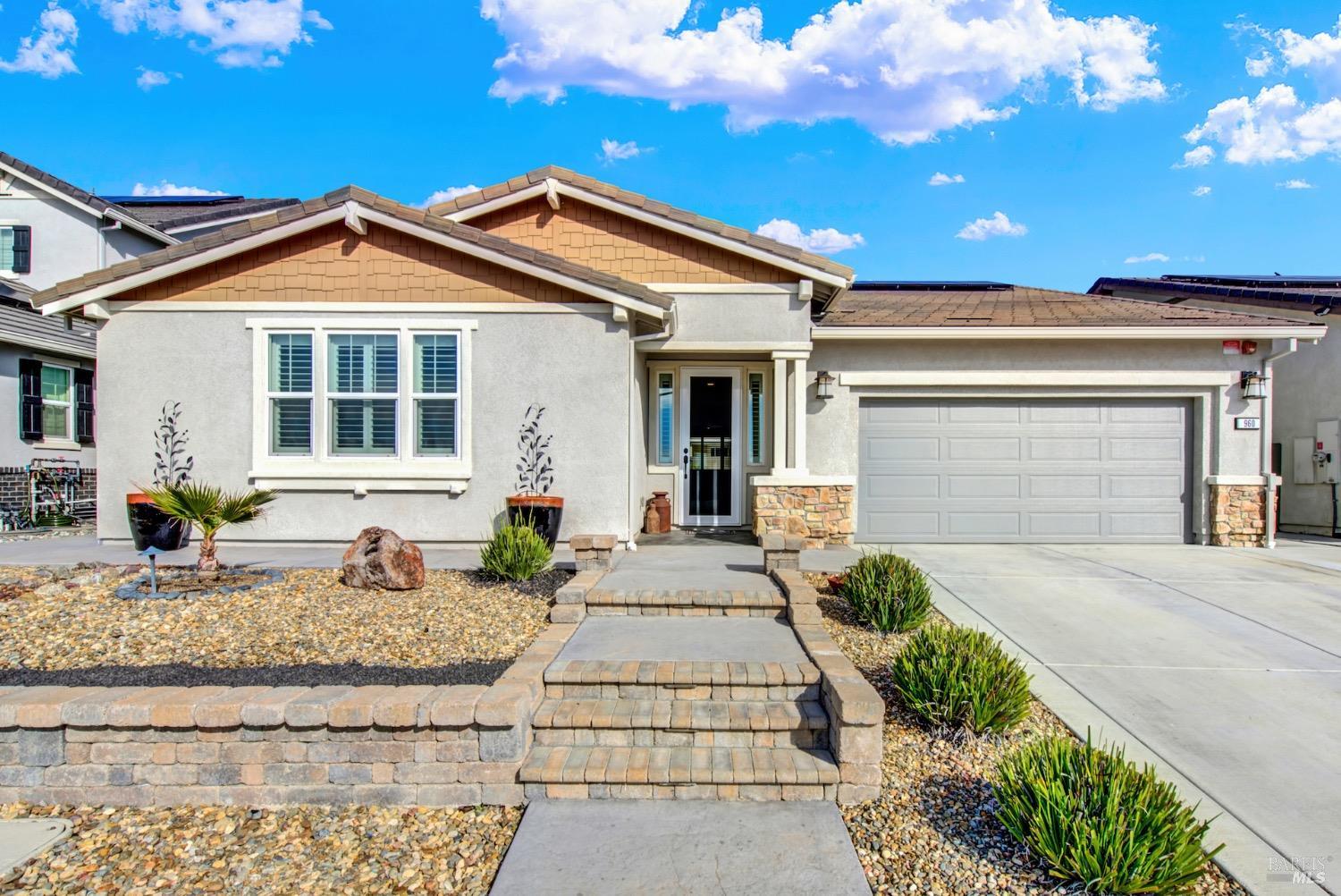 Photo of 960 Day Lilly Dr in Vacaville, CA