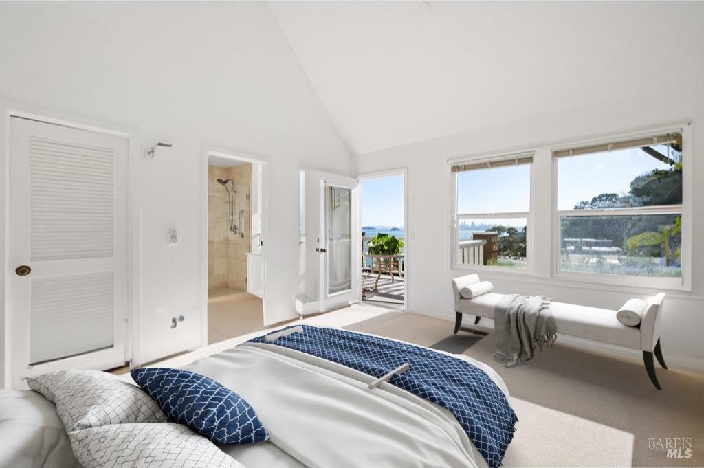 Detail Gallery Image 12 of 52 For 99 Bulkley Ave, Sausalito,  CA 94965 - 2 Beds | 2/1 Baths