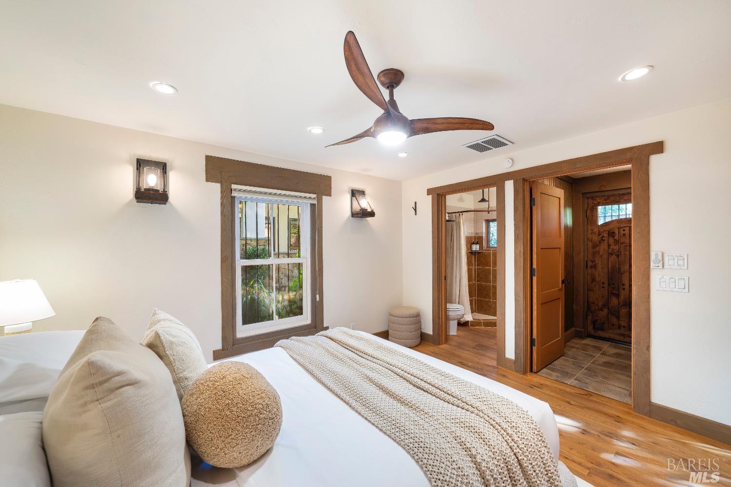 Detail Gallery Image 40 of 62 For 1621 Hillview Pl, Saint Helena,  CA 94574 - 4 Beds | 3/1 Baths