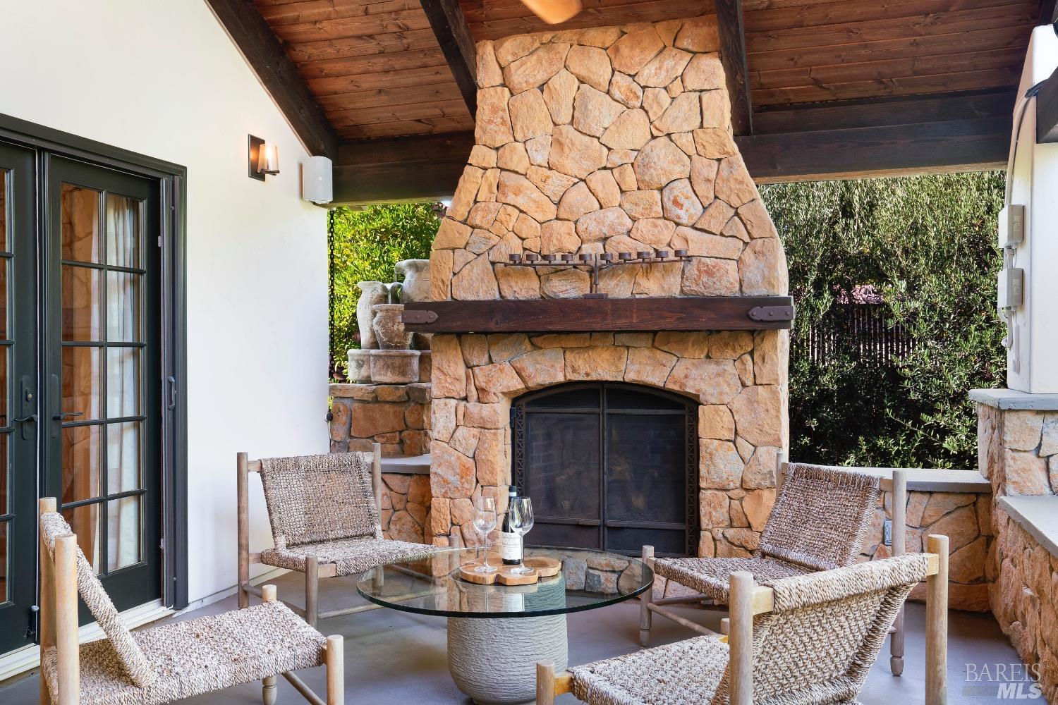 Detail Gallery Image 45 of 62 For 1621 Hillview Pl, Saint Helena,  CA 94574 - 4 Beds | 3/1 Baths