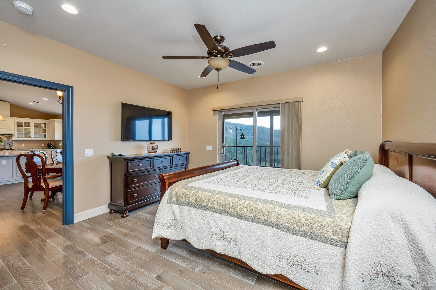 Detail Gallery Image 19 of 50 For 15335 Trinity Rd, Cobb,  CA 95426 - 3 Beds | 3/1 Baths