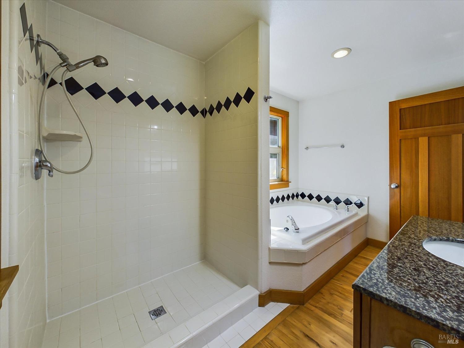 Detail Gallery Image 26 of 52 For 130 Robinson Rd, Orick,  CA 95555 - 2 Beds | 2 Baths
