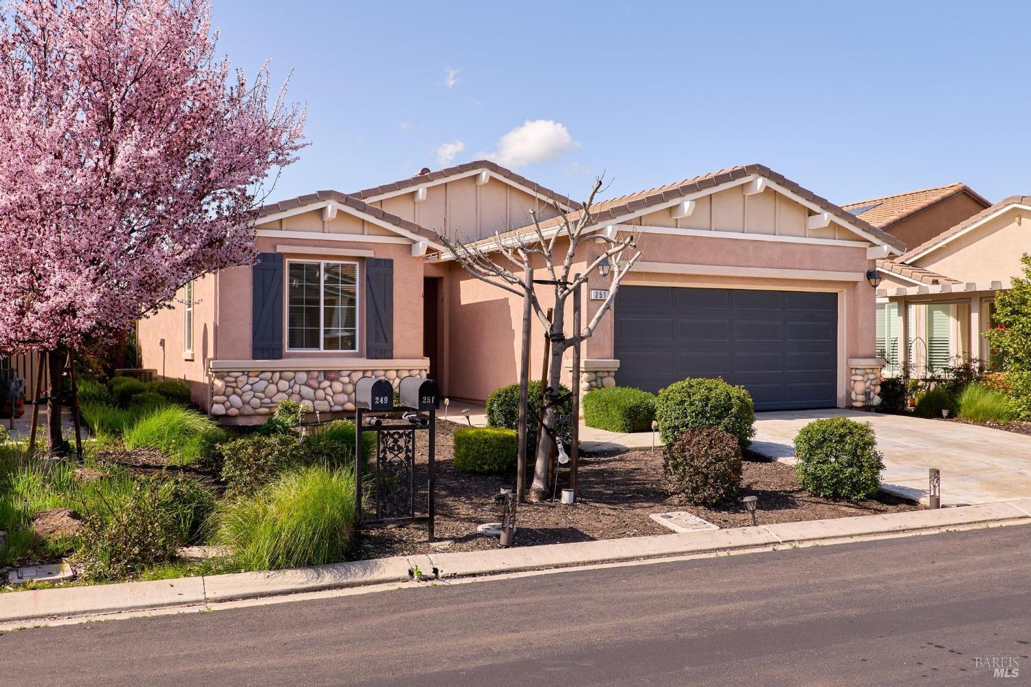 This Trilogy Rio Vista home is set on a nice low maintenance lot with spacious back yard with no vis