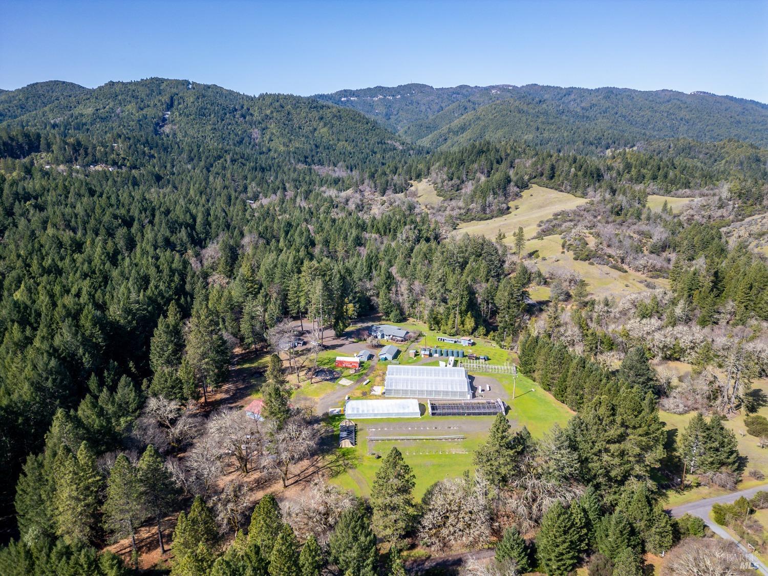 Photo of 2092 Cahto Dr in Laytonville, CA