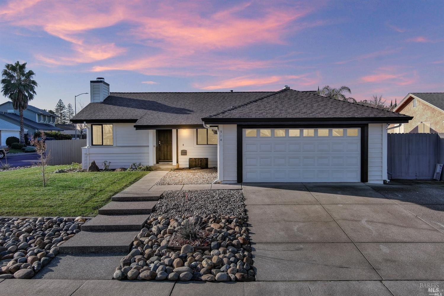 Photo of 314 Donegal Ct in Vacaville, CA