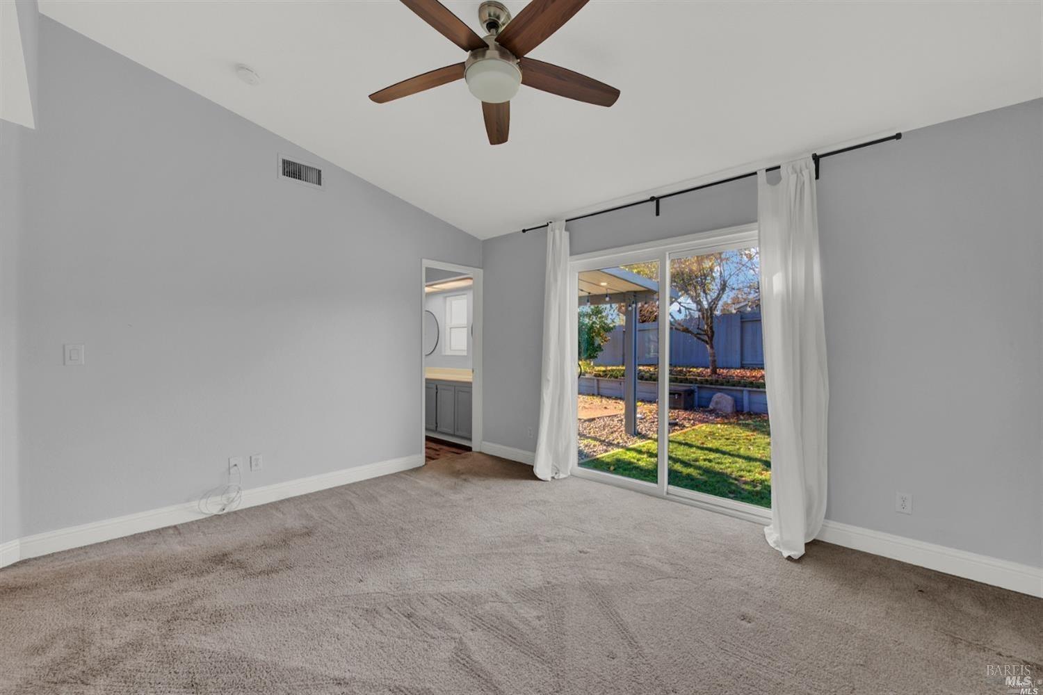 Detail Gallery Image 28 of 44 For 314 Donegal Ct, Vacaville,  CA 95688 - 3 Beds | 2 Baths