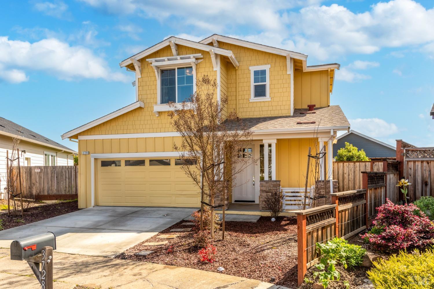 Detail Gallery Image 1 of 1 For 3728 Espresso Ct, Santa Rosa,  CA 95403 - 3 Beds | 2/1 Baths