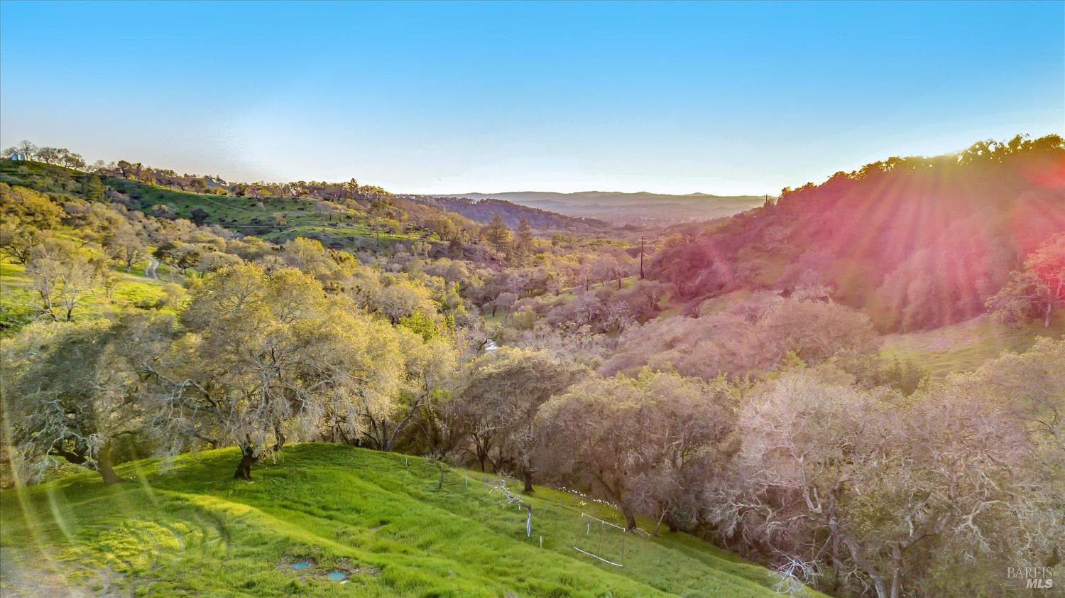 Detail Gallery Image 31 of 37 For 2101 Leslie Rd, Healdsburg,  CA 95448 - – Beds | – Baths