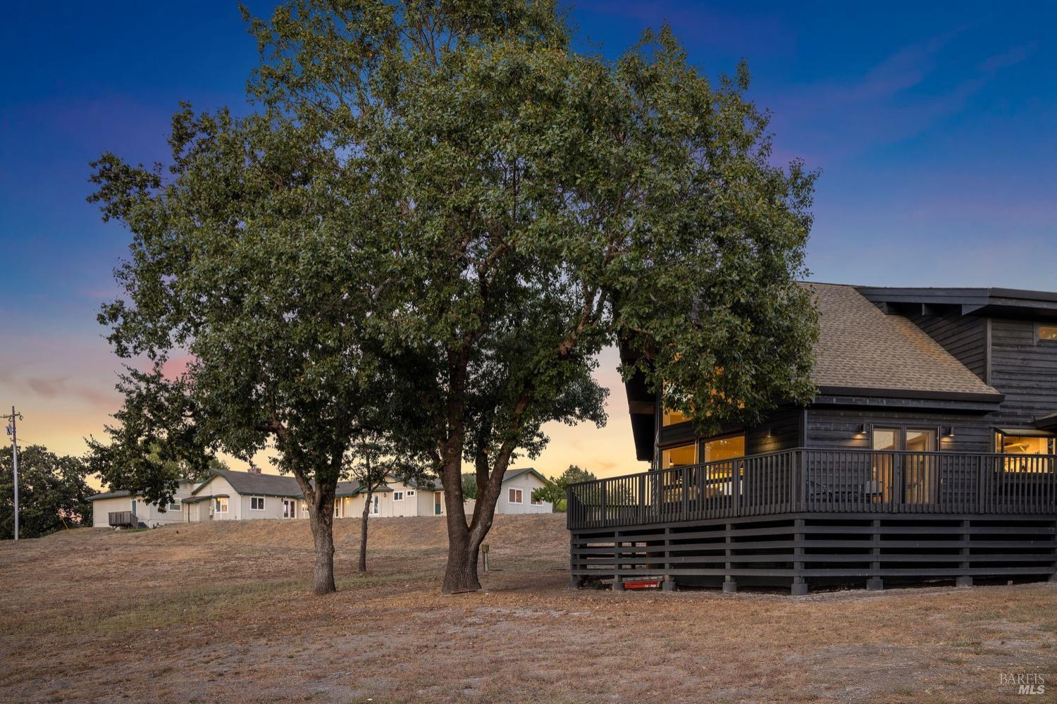 Detail Gallery Image 43 of 83 For 1781 Olivet Rd, Santa Rosa,  CA 95401 - 6 Beds | 4/1 Baths