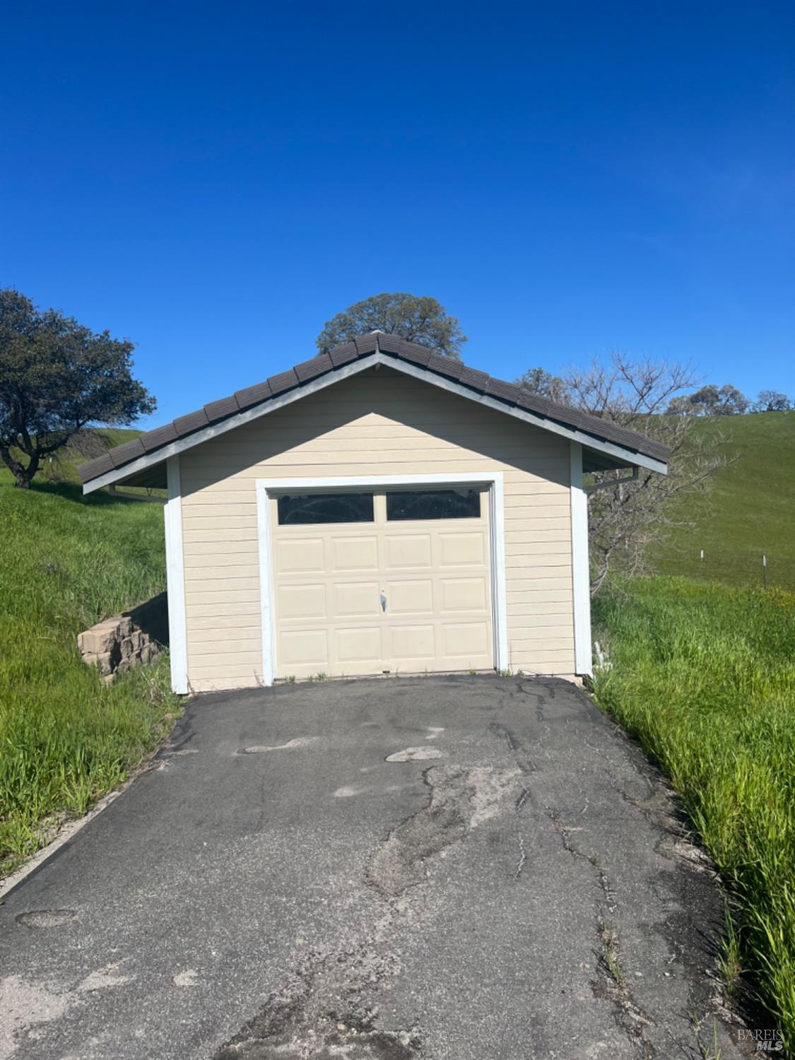 Spencer Lane, Vacaville, California image 40