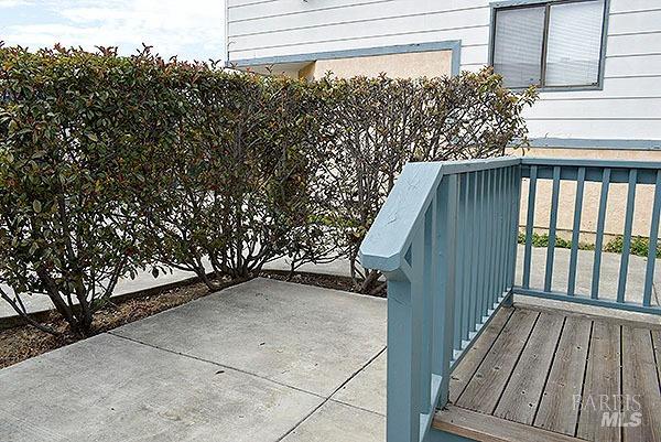 Detail Gallery Image 11 of 40 For 11 Idora Ave, Vallejo,  CA 94590 - – Beds | – Baths